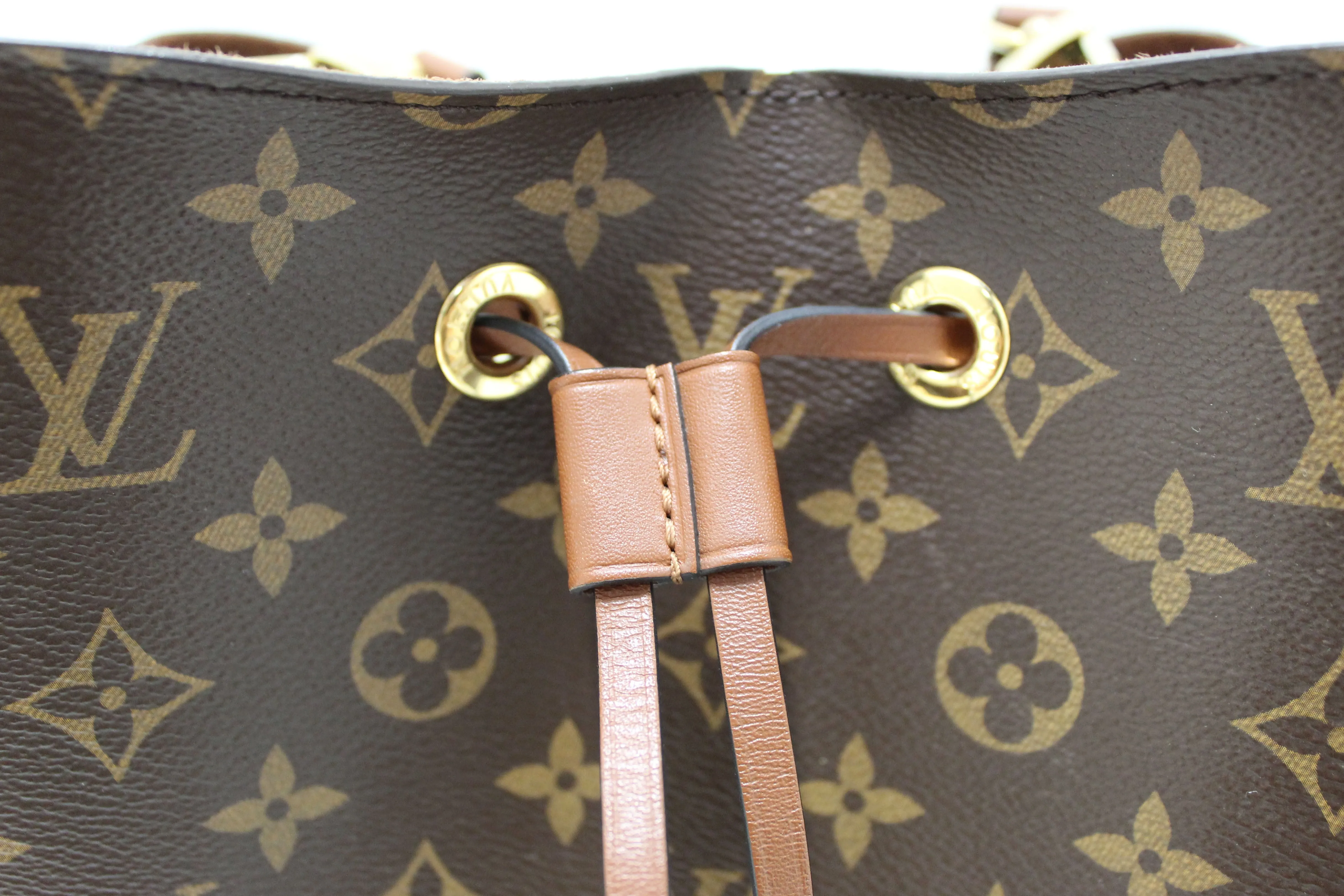 Authentic Louis Vuitton Classic Monogram Brown NeoNoe Shoulder Bag