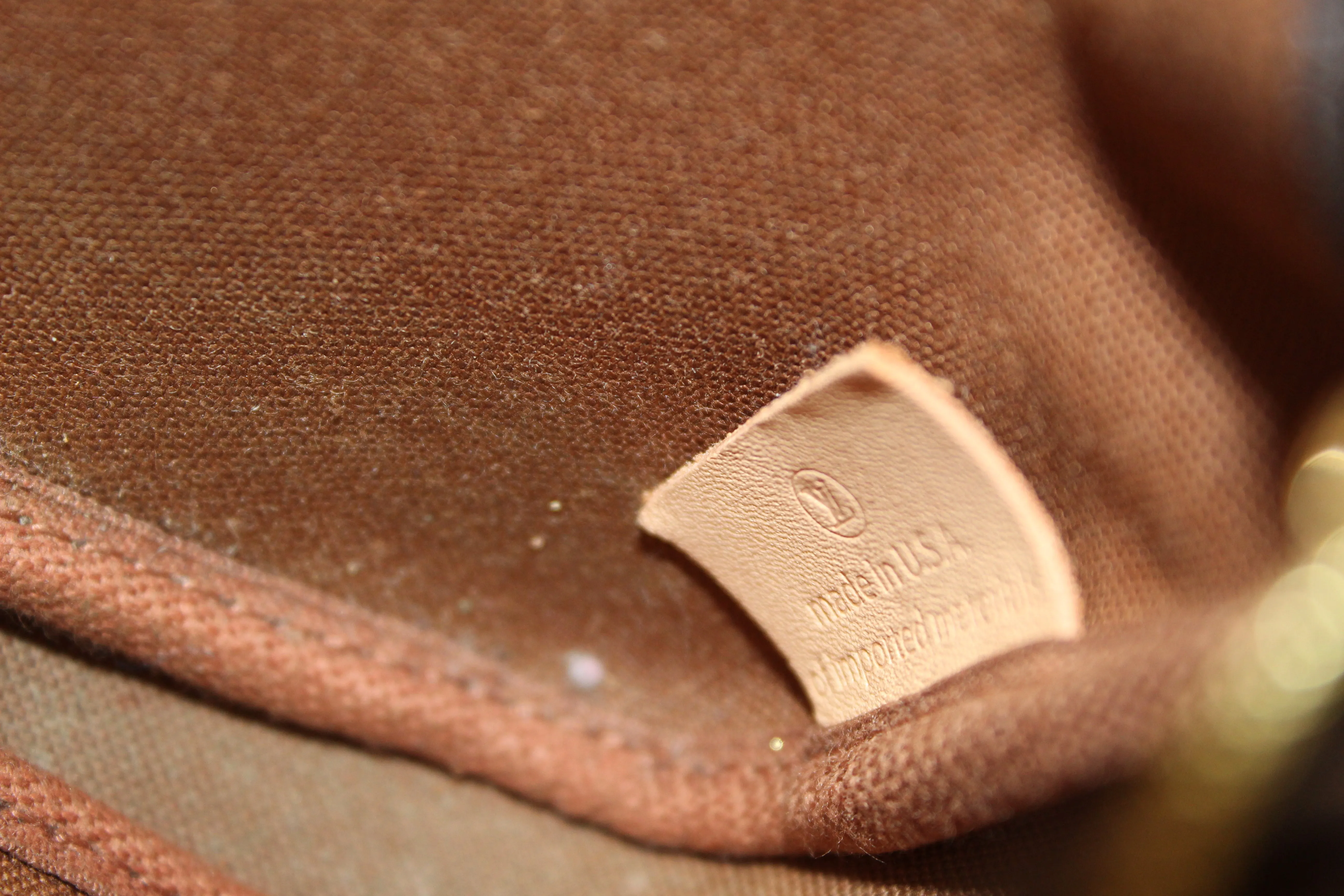 Authentic Louis Vuitton Classic Monogram Light Pink Strap Multi-Pochette Accessoires Bag