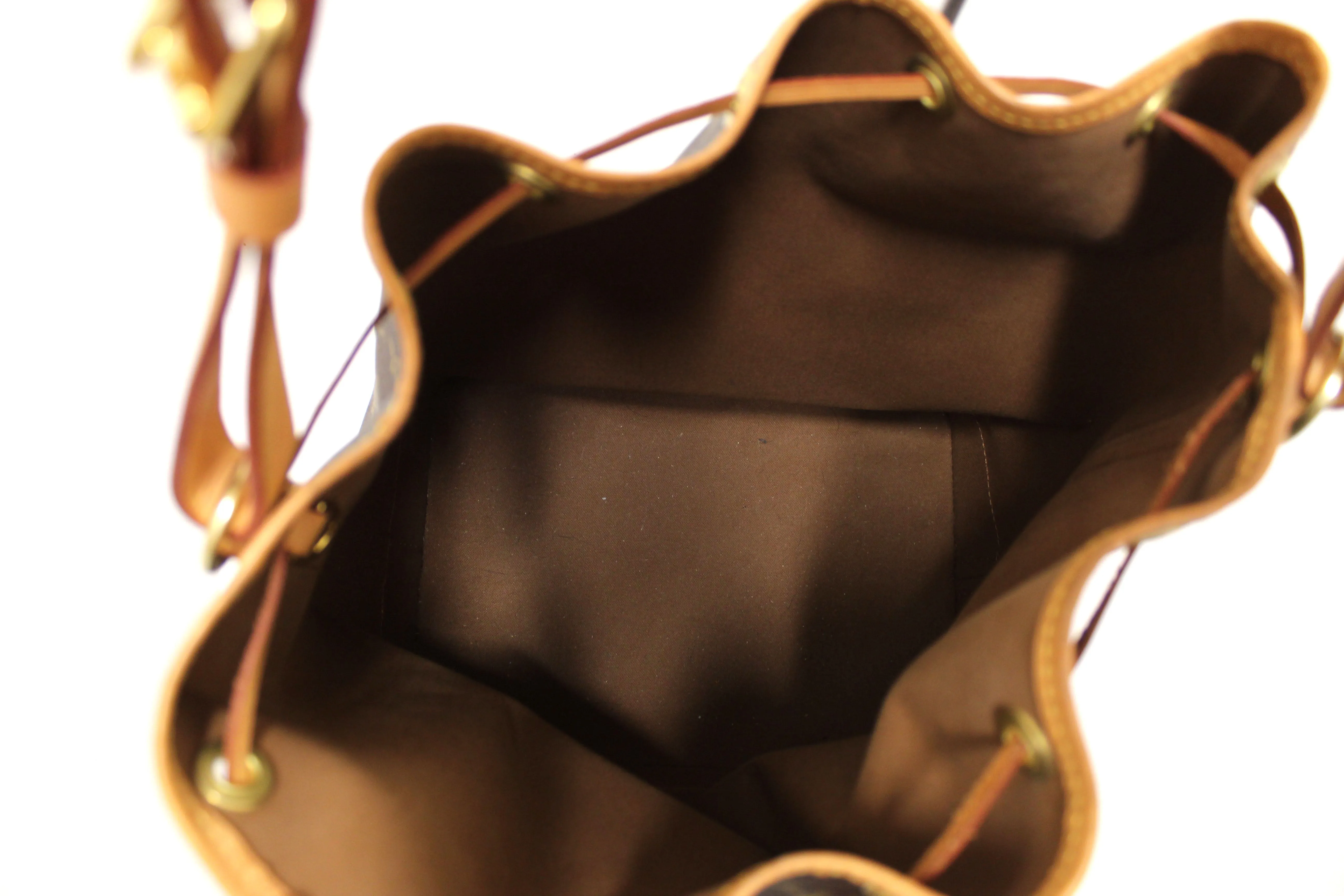Authentic Louis Vuitton Classic Monogram Noe Drawstring Tote Bag