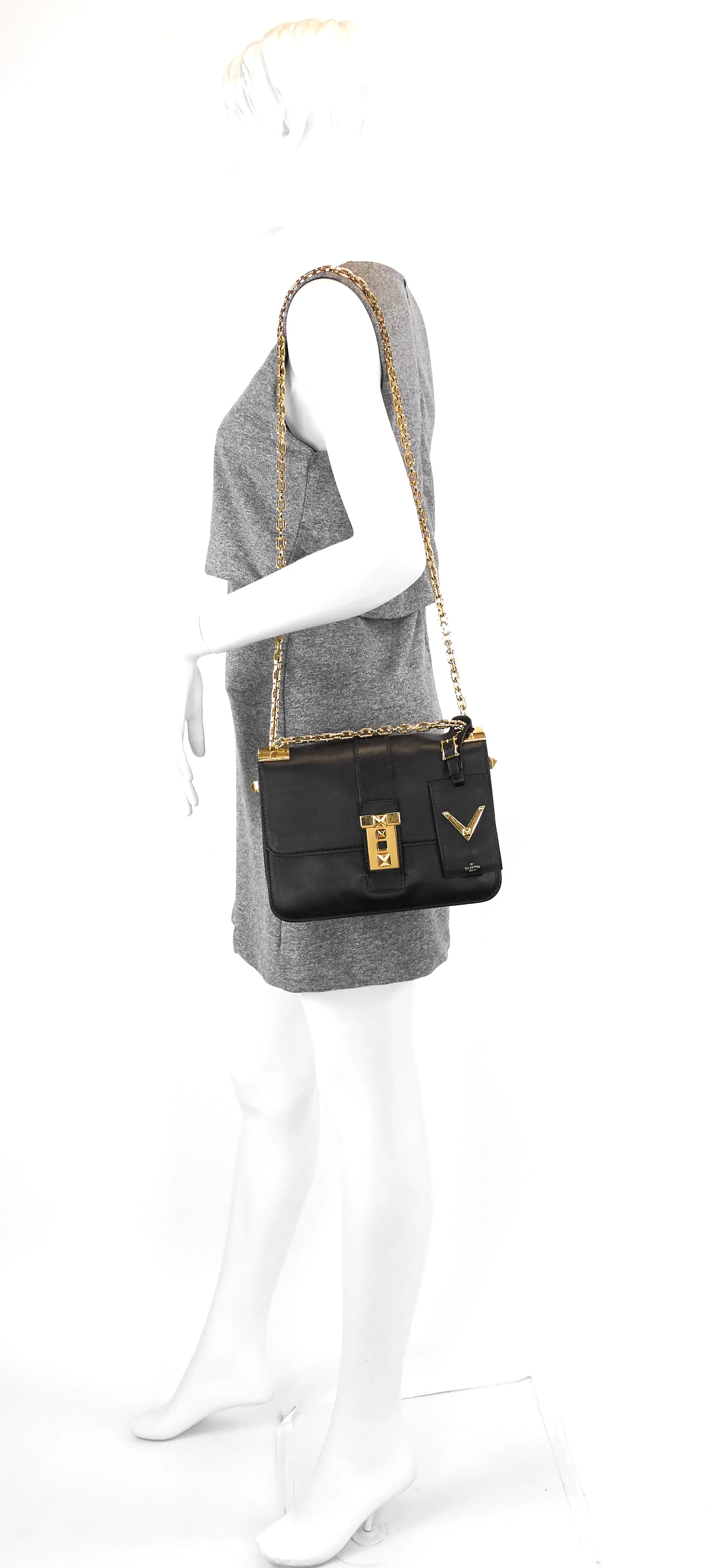 B-Rockstud Medium Calfskin Shoulder Bag