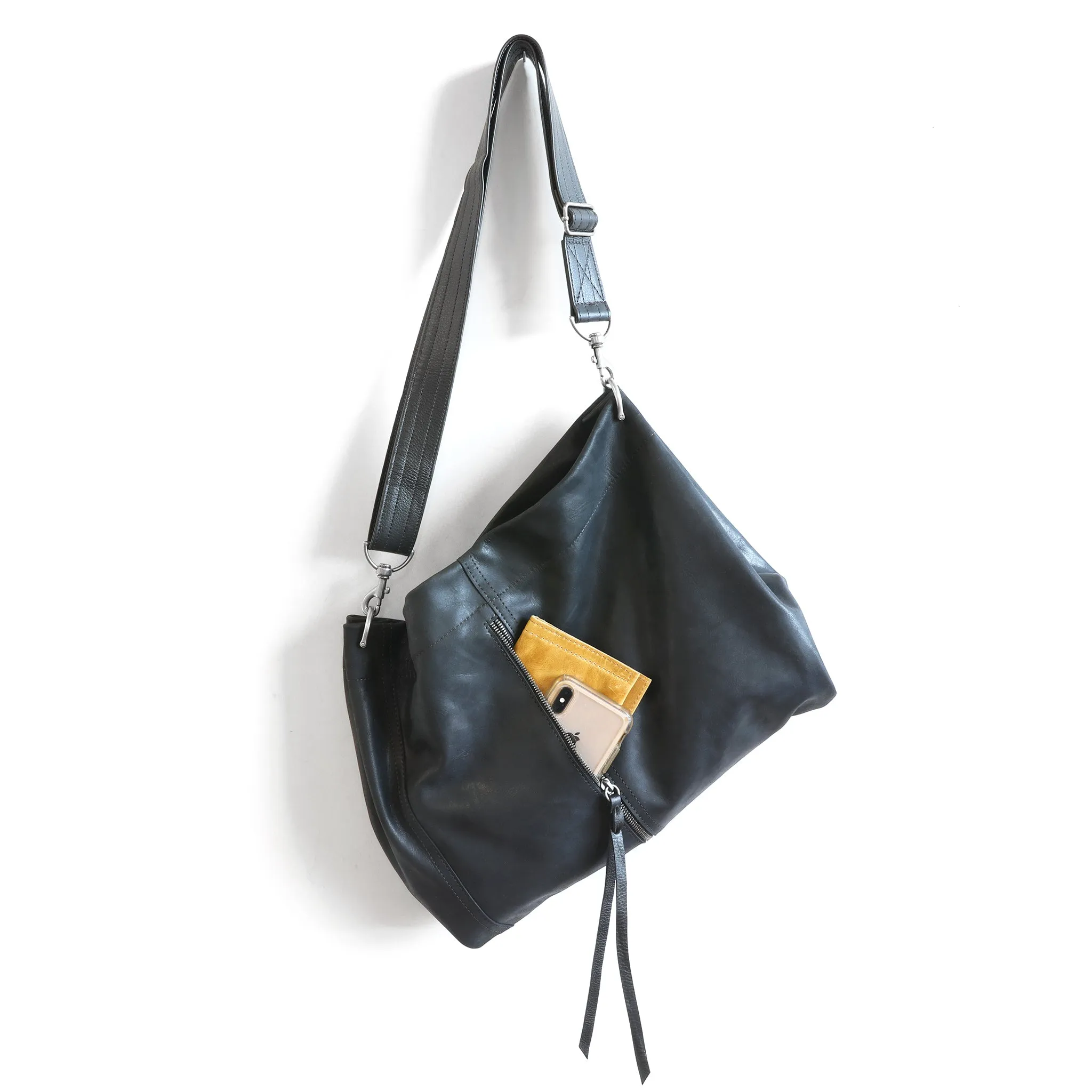 coyote crossbody | two sizes