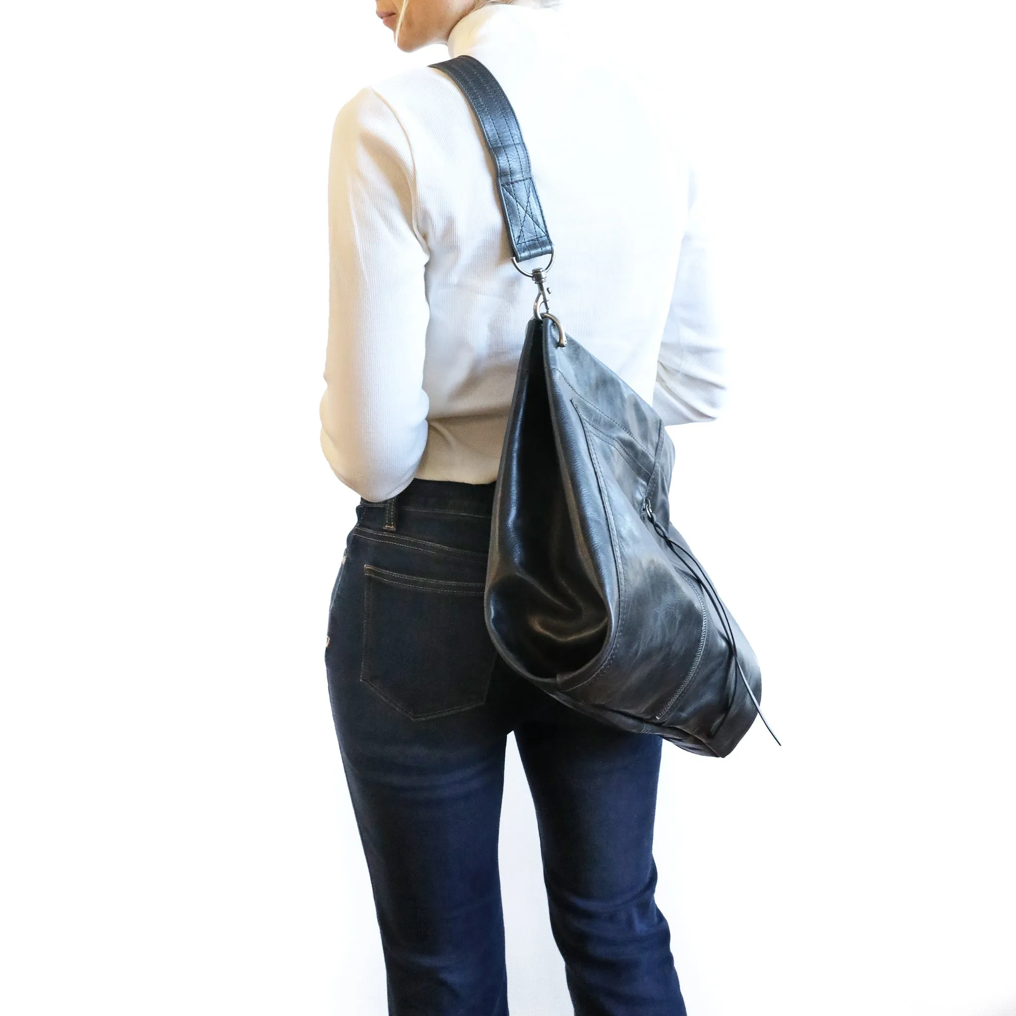 coyote crossbody | two sizes
