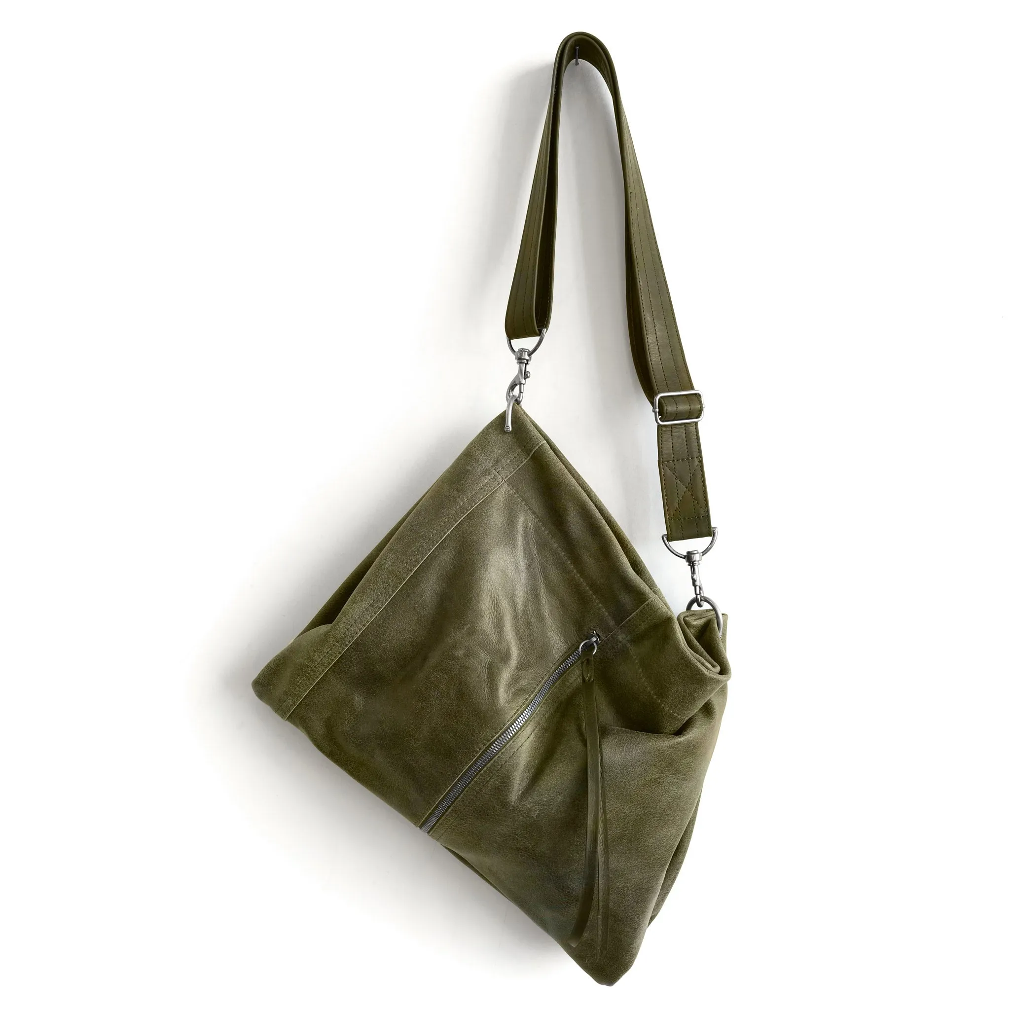 coyote crossbody | two sizes