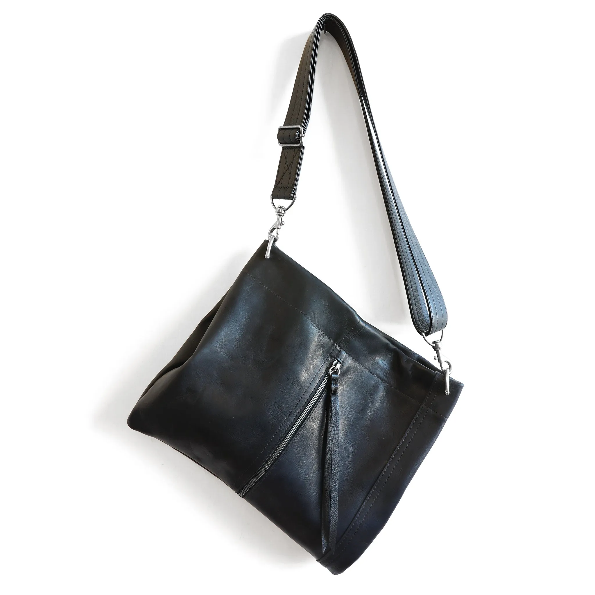coyote crossbody | two sizes