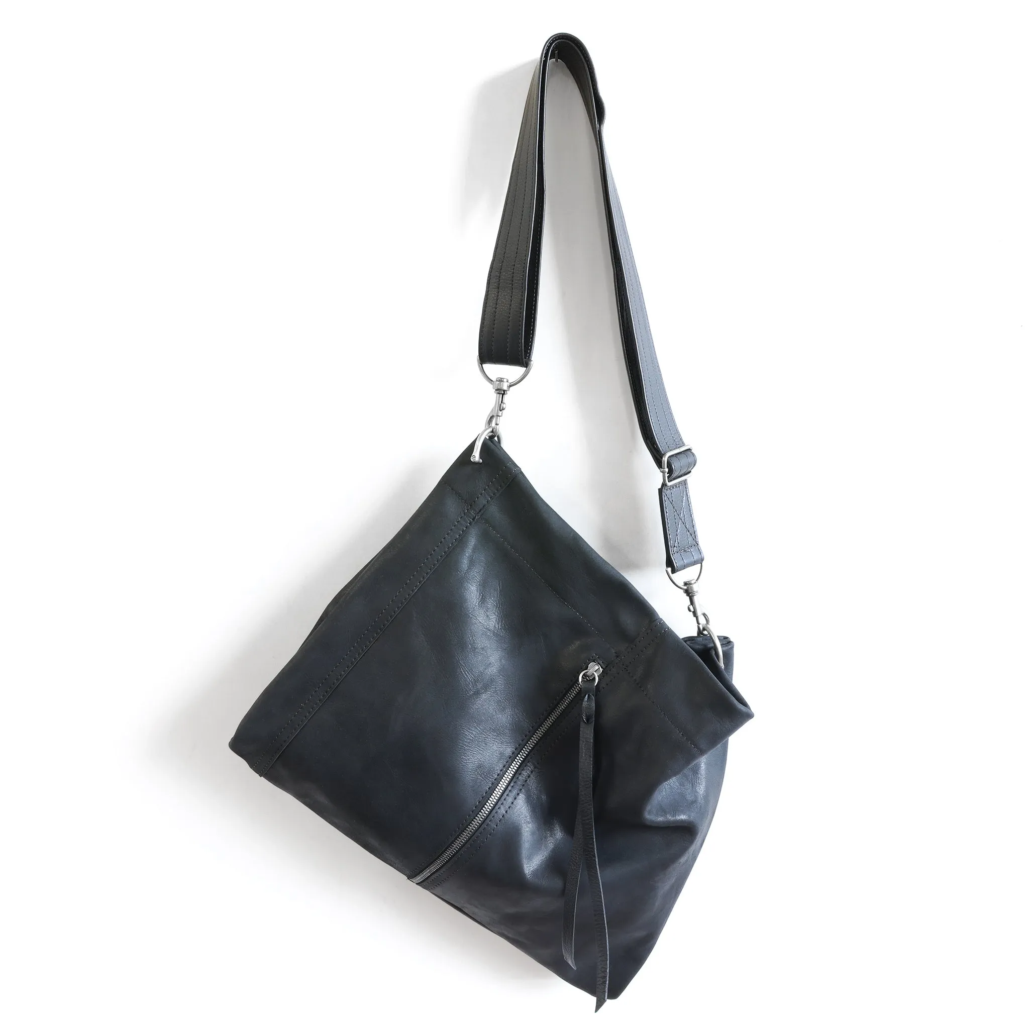 coyote crossbody | two sizes