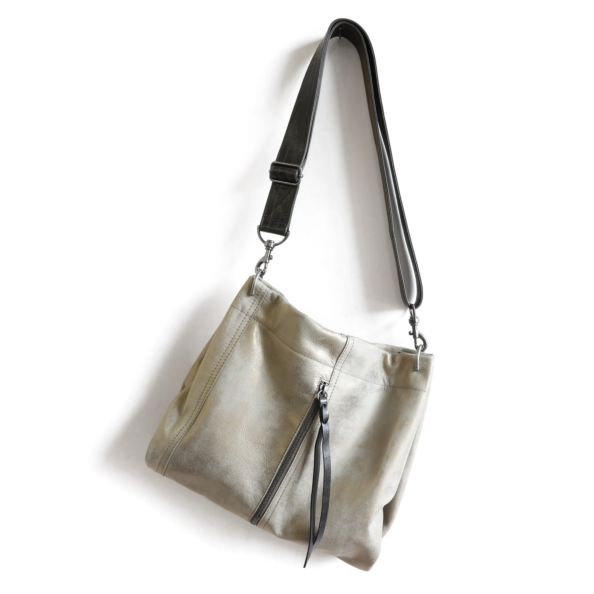 coyote crossbody | two sizes