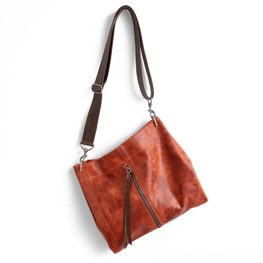 coyote crossbody | two sizes