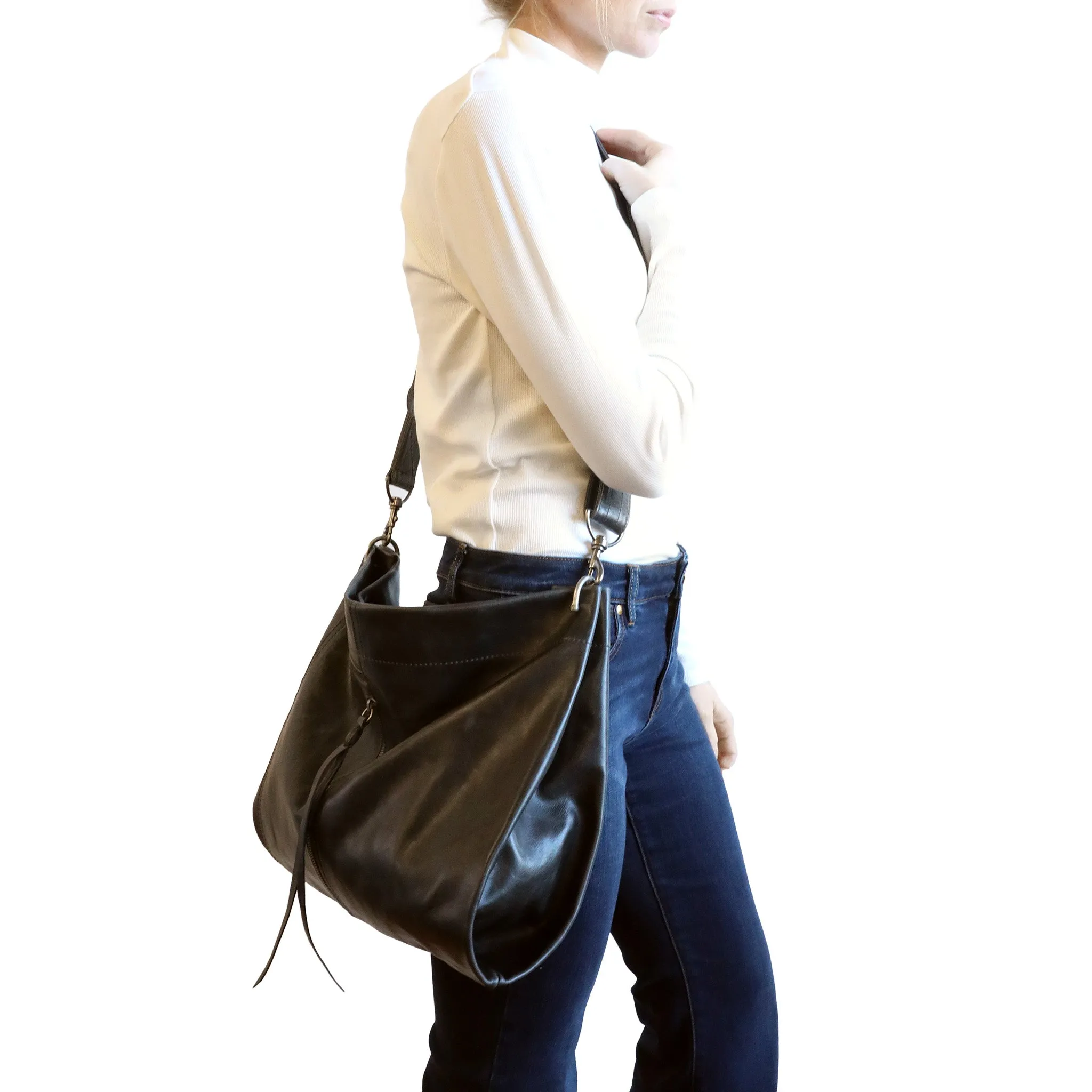 coyote crossbody | two sizes