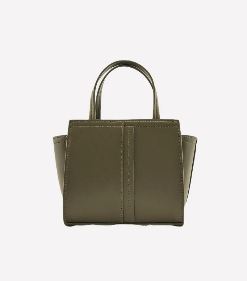 Crossbody style bag