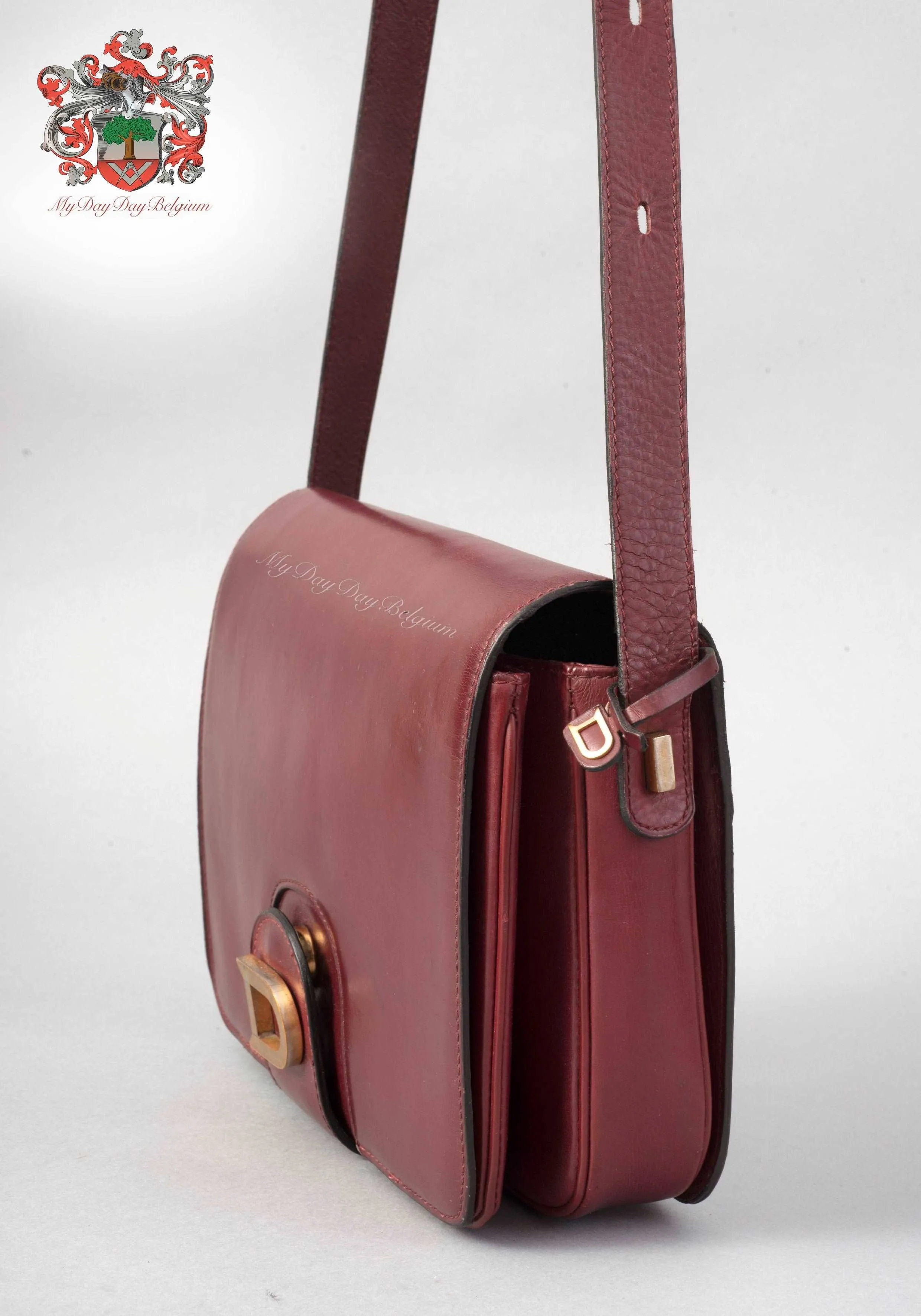 Delvaux vintage crossbody bag 1979