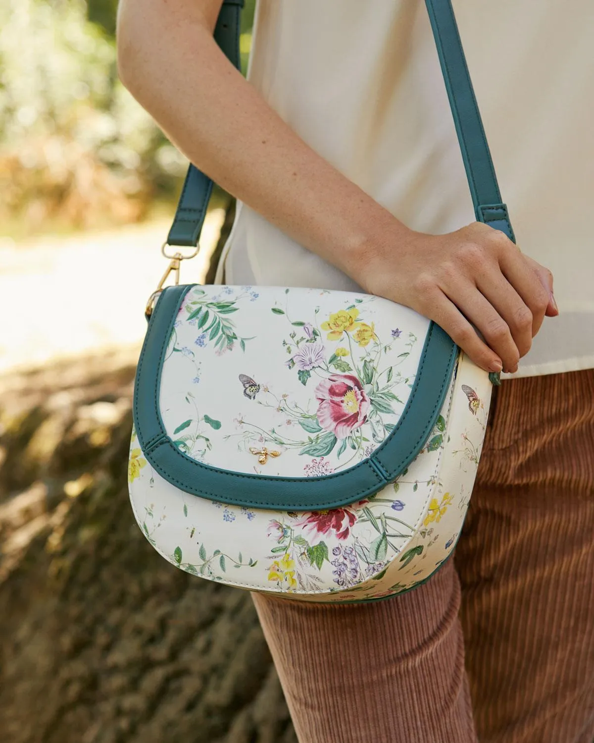 Emily Saddle Bag Blooming