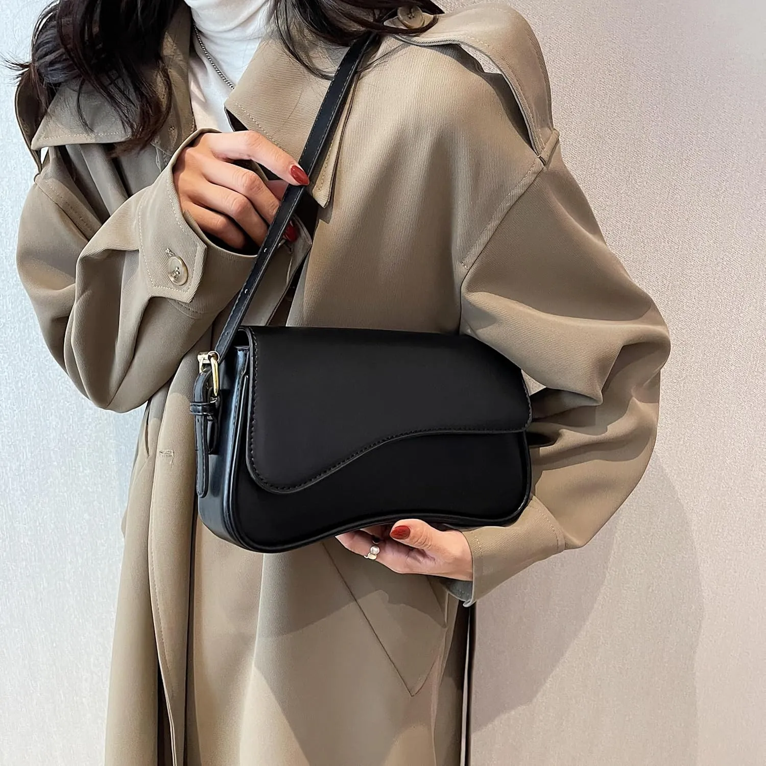 Trendy Y2K Vegan Leather Shoulder Bag for Women - Hobo Handbag, Clutch & Saddle Bag with Removable Strap