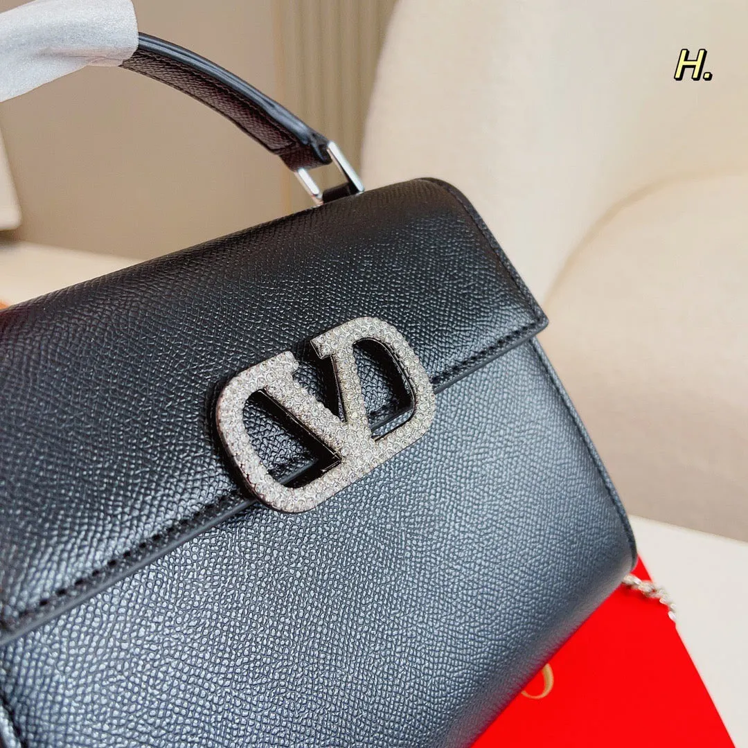 VLTN072 MINI VSLING HANDBAG / 7x3.9x5.5inch