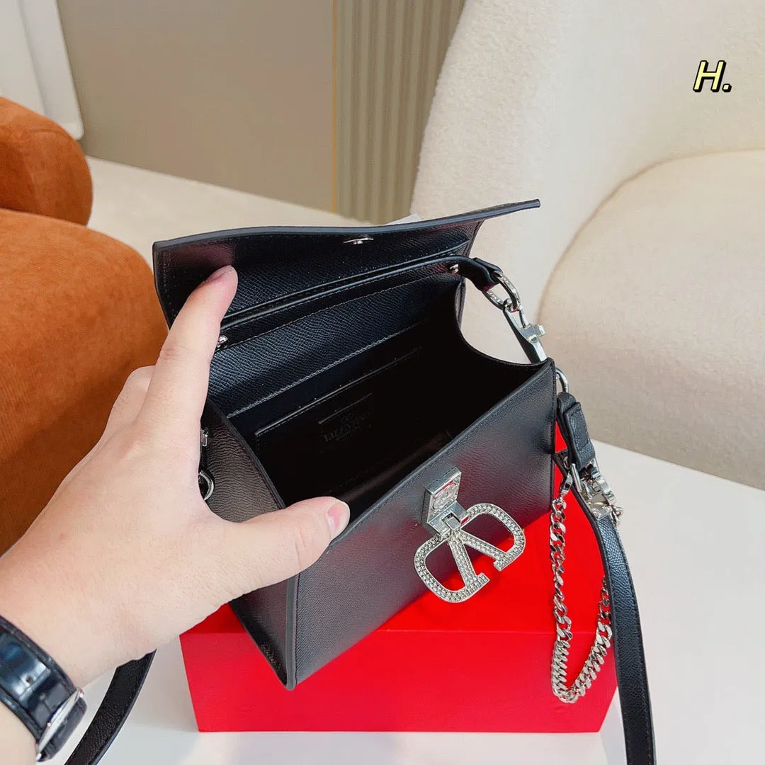 VLTN072 MINI VSLING HANDBAG / 7x3.9x5.5inch