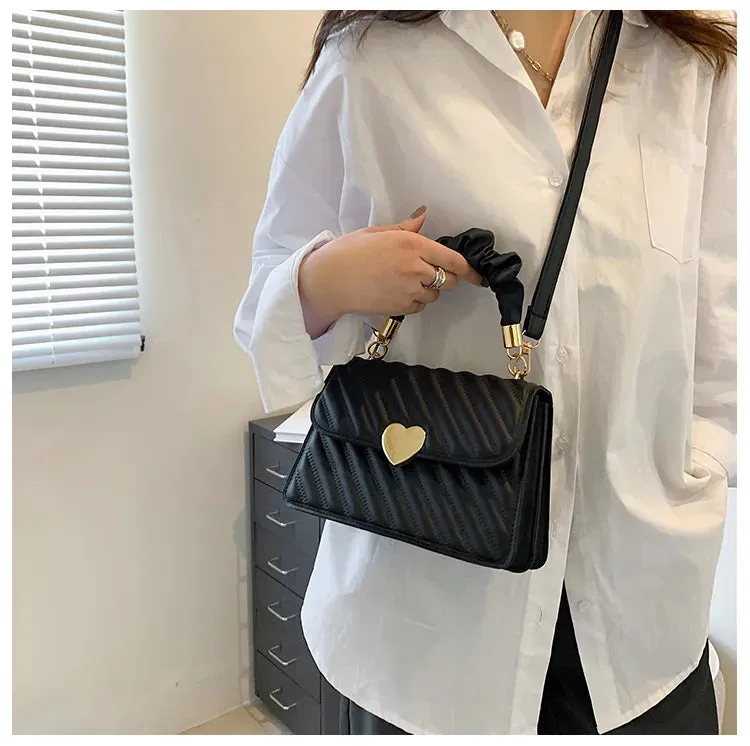 Women Handbags Fashion Chain Shoulder Bags With Love Metal Design